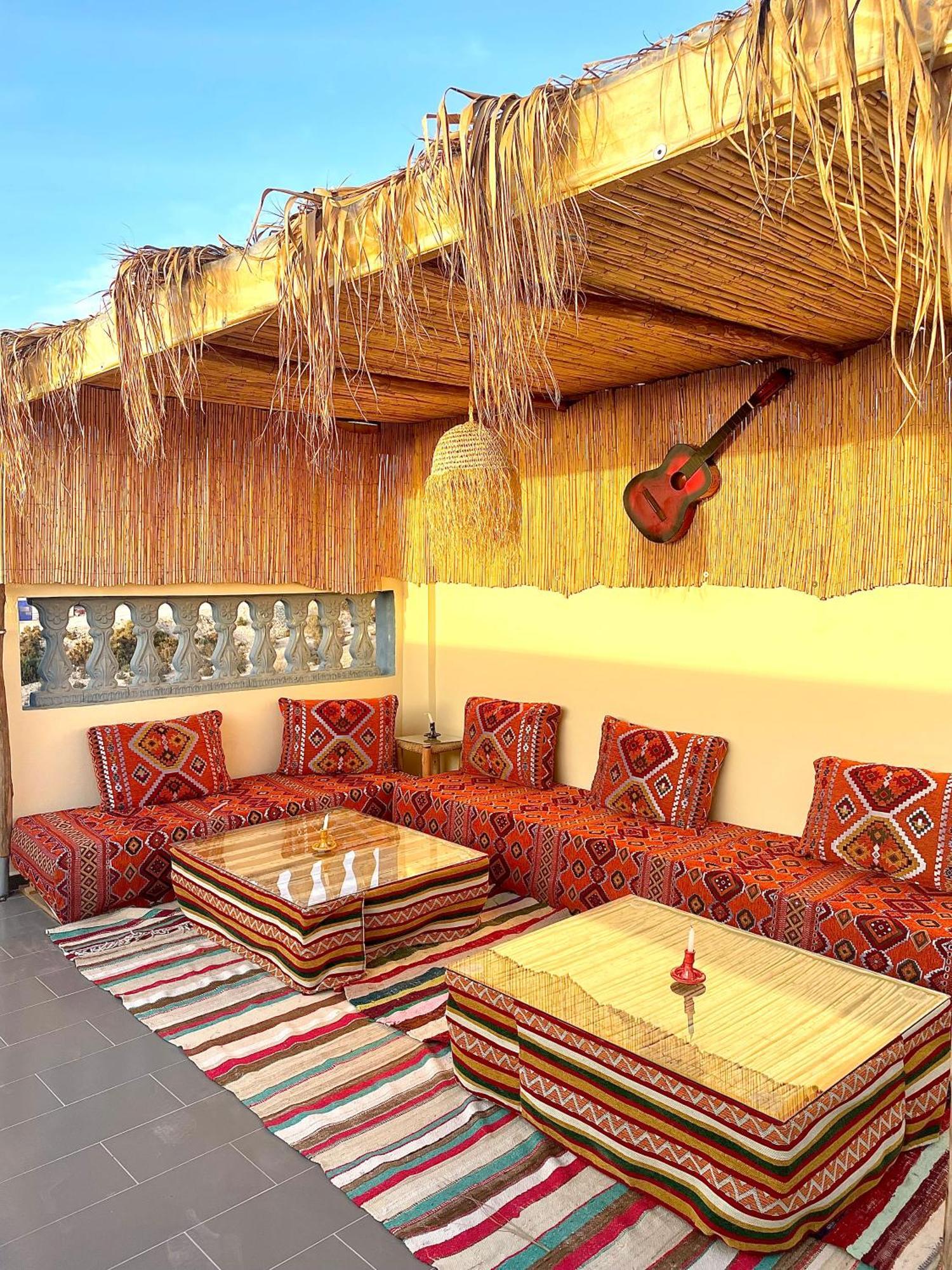 Waveside Hostel Tamraght Bagian luar foto